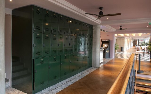 Отель Moxy Paris La Villette