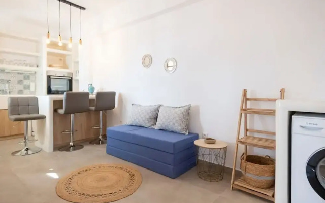 Theodora s Suite in Agios Charalampos