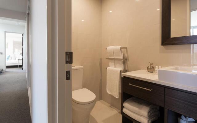 Views on Edinburgh by Touch of Spice