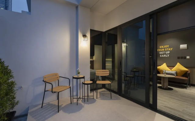 ROOMS INC Sudirman Jakarta