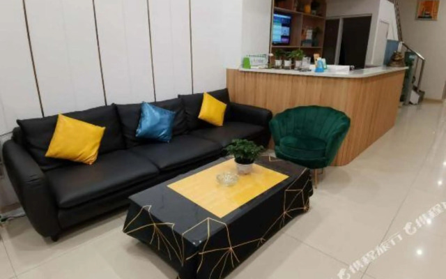 Sanhexing Inn (Yantai Development Zone)(三河兴客栈(烟台开发区永旺梦乐城店))