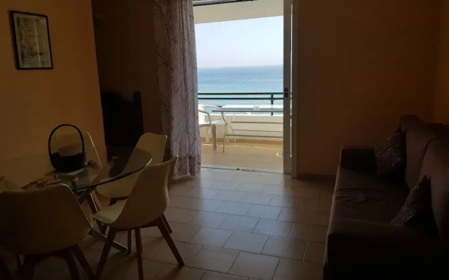 Menigos A2no.87 Seaview 2 Bedroom