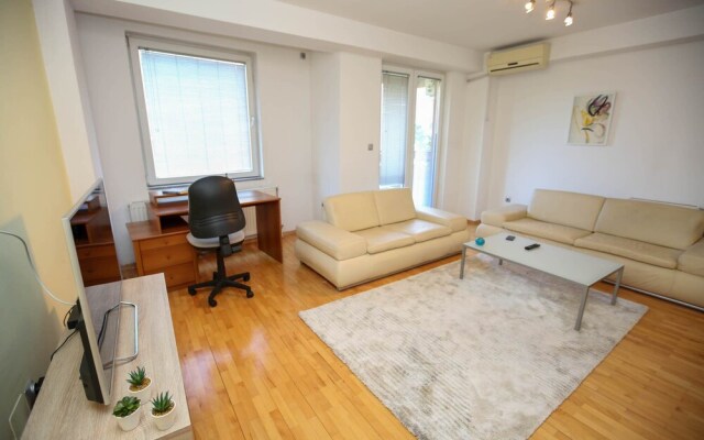 Unique Apartment Platnik