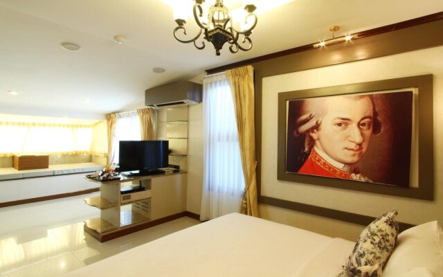 9w Boutique Studio