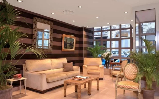 Hotel Volney Opera