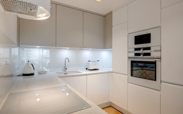 Dom & House Winter Residence