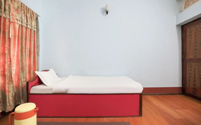 OYO 436 Hotel Everest Inn