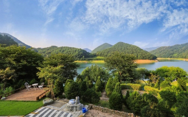 Jecheon Hobanro Unshared House Pension