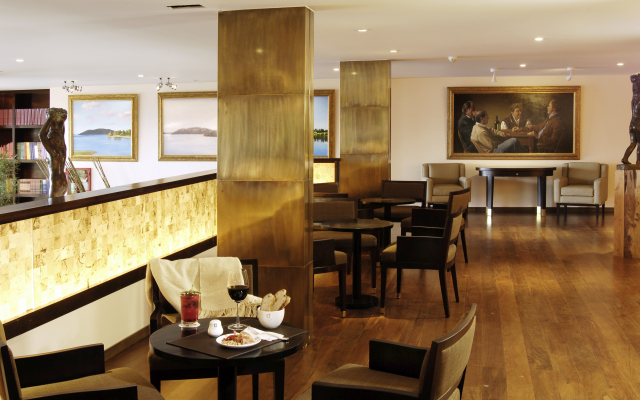 El Casco Art Hotel