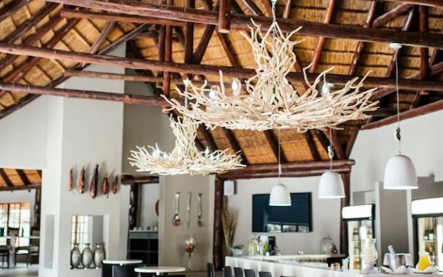 Monate Game Lodge
