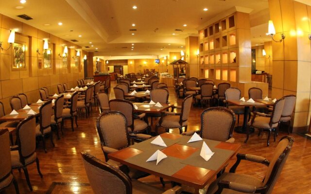 Oasis Amir Hotel