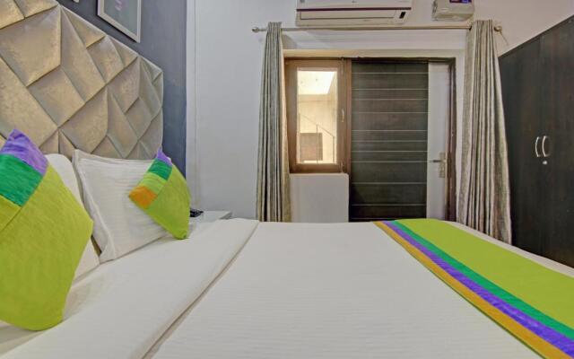 Itsy Hotels Golden Vista