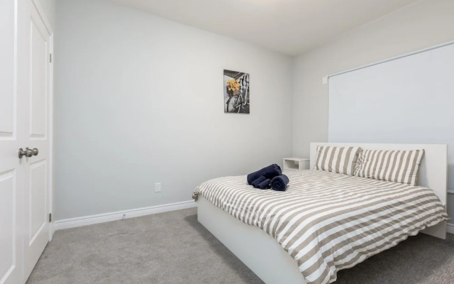 Luxury Bungalow mins Niagara falls & Brock uni