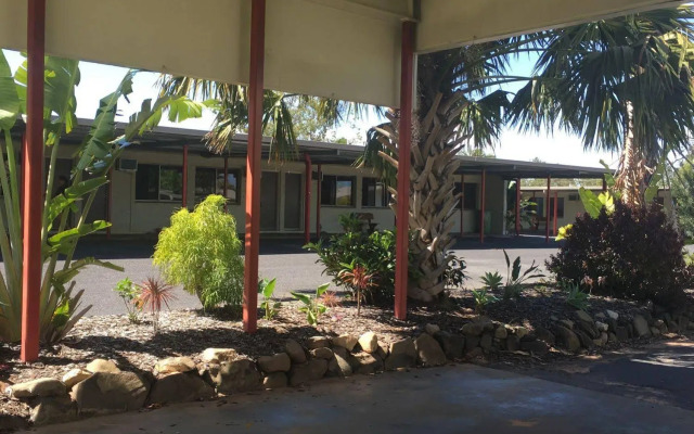 Black Nugget Hotel Motel