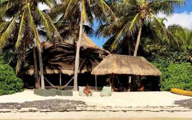 Beachfront bungalows- Soliman Bay