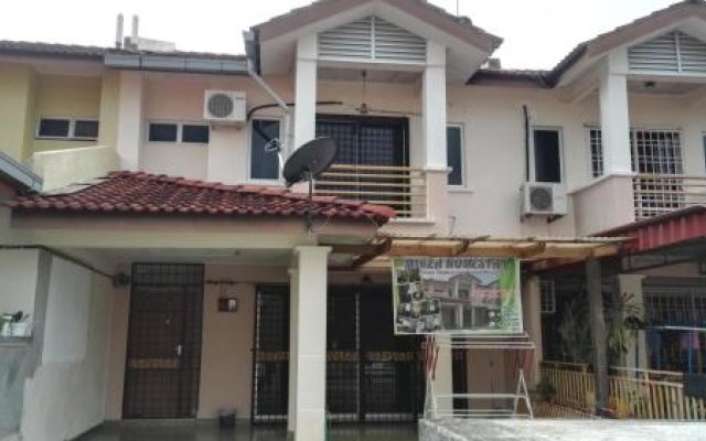 Mirza Homestay Bertam Perdana