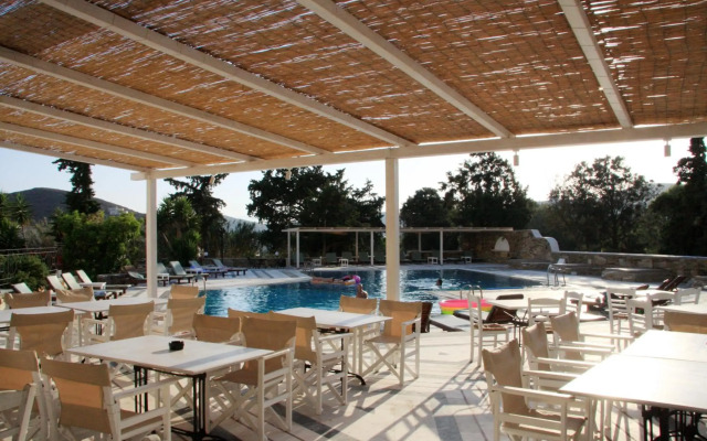 Armadoros Hotel Ios Backpackers