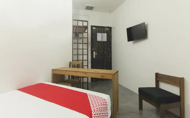OYO 973 LHT Hotel