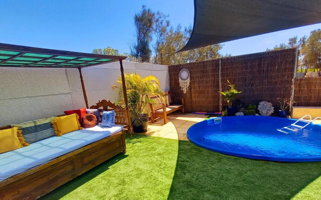 Serenity in Style – Pool – Kalbarri