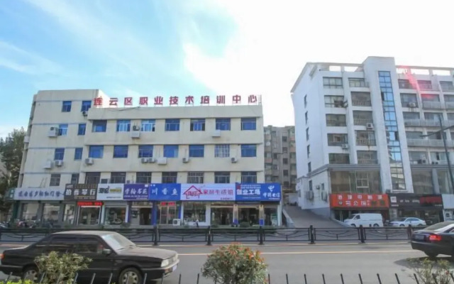 Shankee Hotel (Lianyungang On the Sea Park Jiaruibao Plaza)
