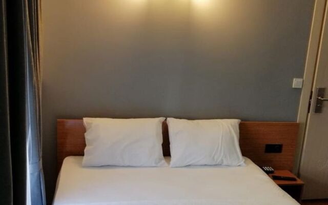 Marbella Suites