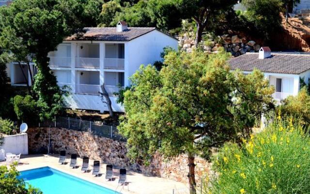 Santa Maria de Llorell Holiday Houses