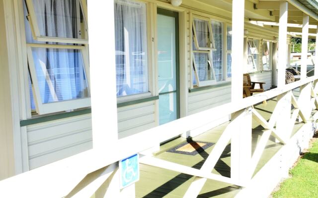 Featherston Motels And Camping