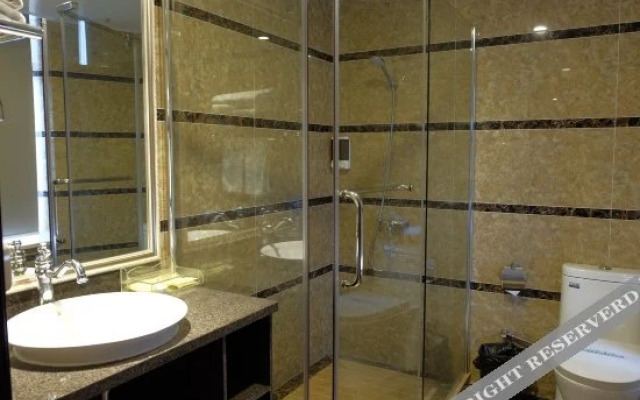 United Star Hotel