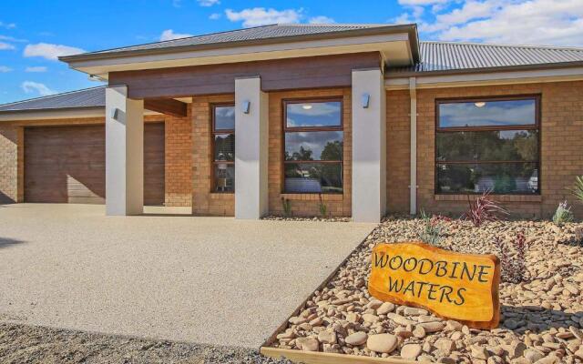 Woodbine Waters VR