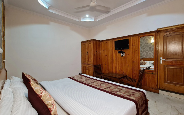 Hotel Chand Himalayan Brothers