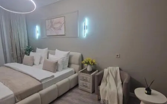 Апартаменты 5 звезд на ул. Зураба Магкаева, 2/2