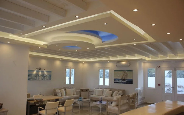 Nicolaus Club Prime Naxian