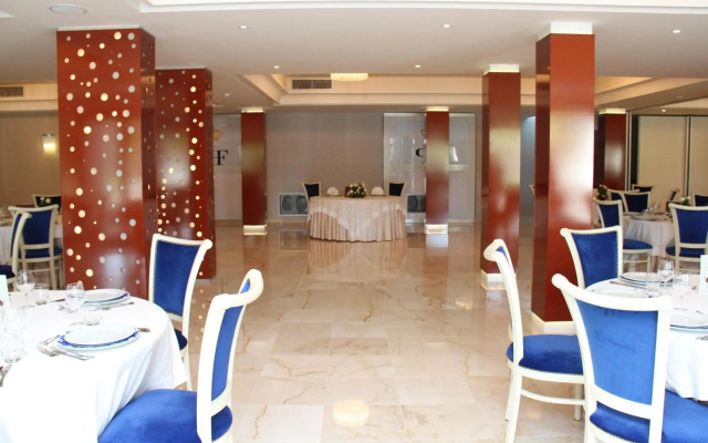 Prince Franklyn Hotel