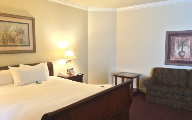 The Carlton Hotel, Atascadero, a Tribute Portfolio Hotel