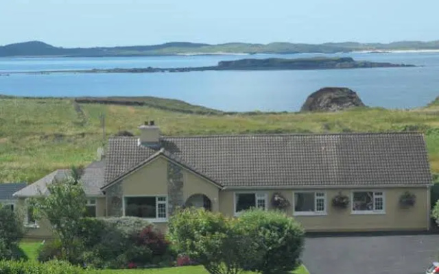Rockmount House