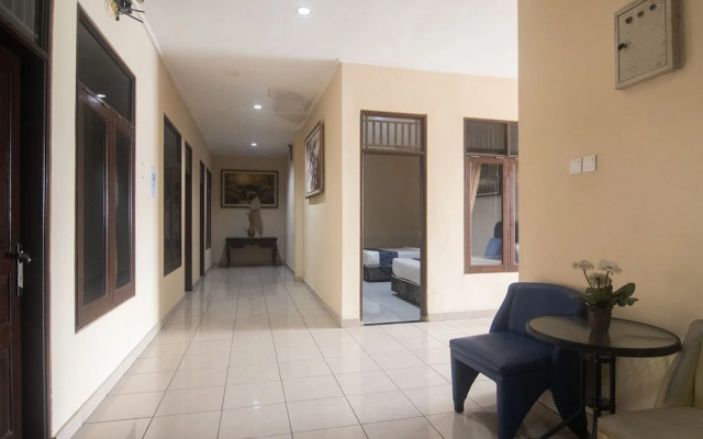 Miraa Guest House & Resto