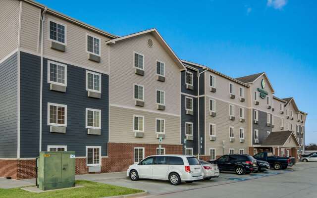 WoodSpring Suites Denton