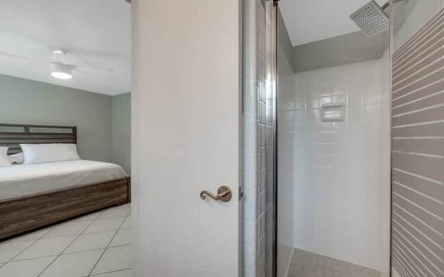 Edgewood Main in Dania Beach