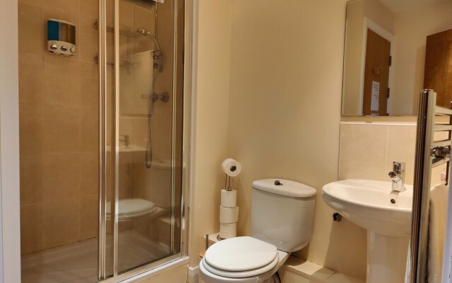 Entire City Centre Apartment - Mount Pleasant