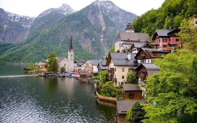 Seehotel am Hallstättersee