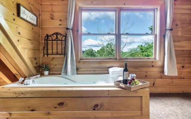 Timberwolf Vista w HotTub Pool View