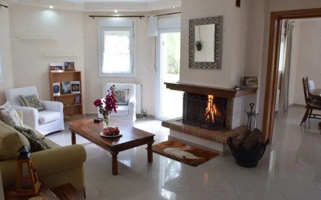 4 Bedroom Family Friendly Home