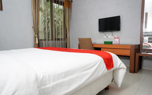 RedDoorz near Gedung Sate