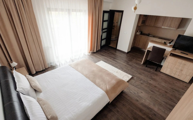 Aparthotel Punct pe i