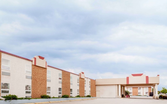 Ramada by Wyndham Yorkton