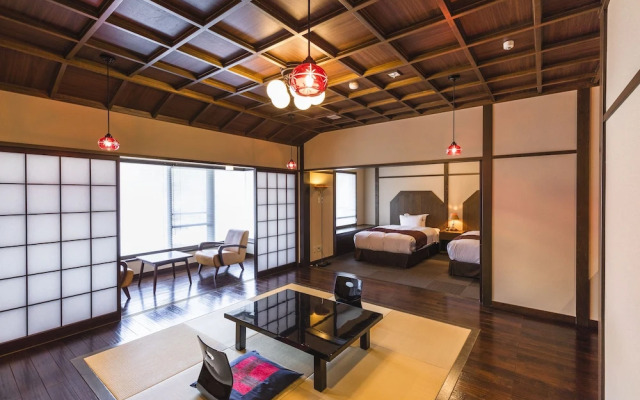Tsuta Onsen