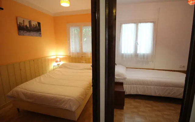 House in Empuriabrava Near the Beach