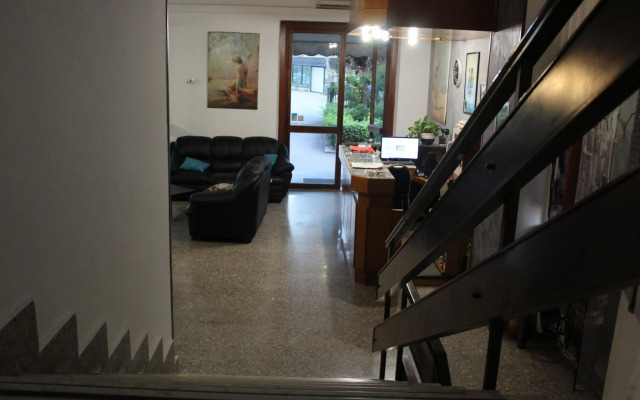 Hotel Diana