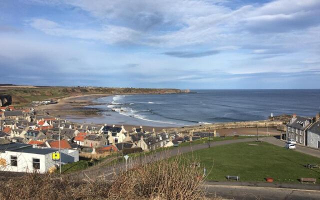 Zen Cottage, Seatown, Cullen