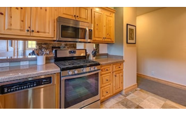 See Forever Village At The Peaks Resort & Spa